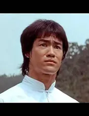 《龙争虎斗》：李小龙功夫片的巅峰之作？多少人的武侠启蒙就是它！